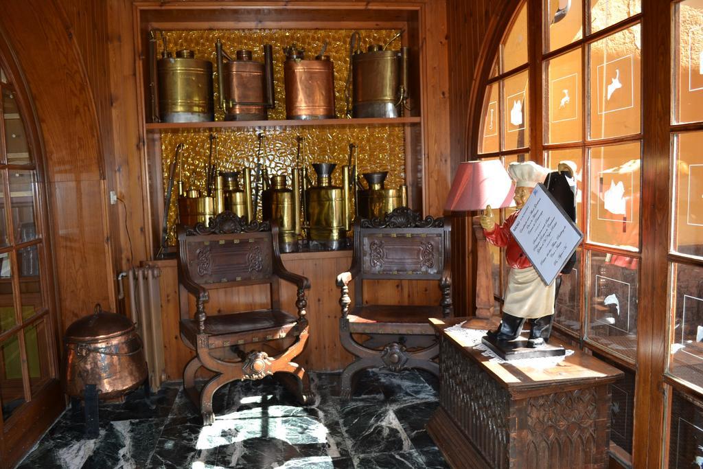 Hostal De La Gloria Viladrau Ngoại thất bức ảnh