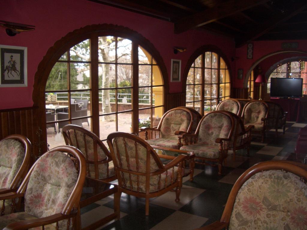 Hostal De La Gloria Viladrau Ngoại thất bức ảnh