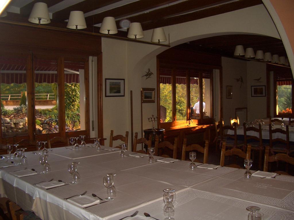 Hostal De La Gloria Viladrau Ngoại thất bức ảnh