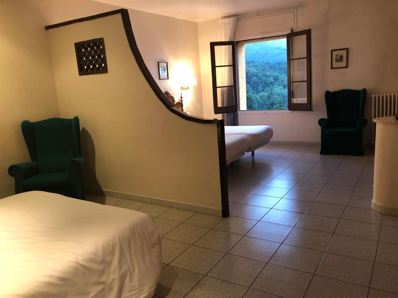 Hostal De La Gloria Viladrau Ngoại thất bức ảnh