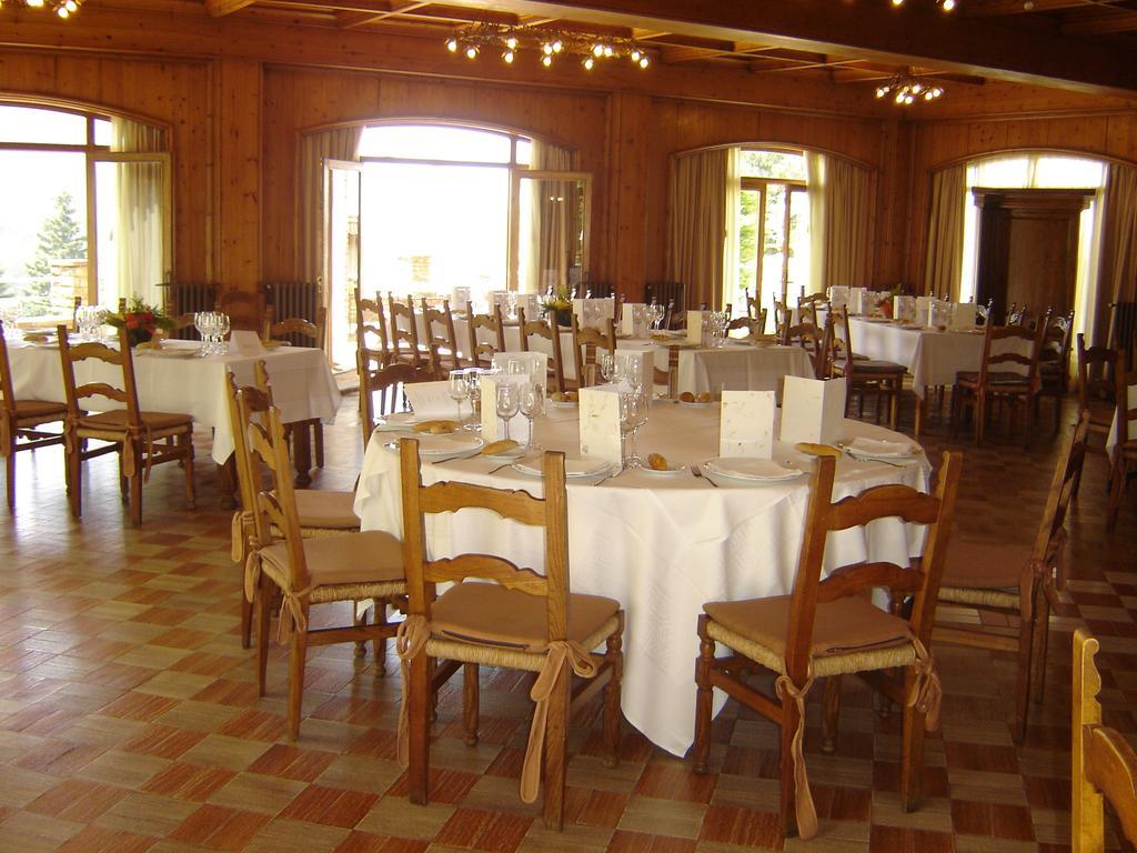 Hostal De La Gloria Viladrau Ngoại thất bức ảnh